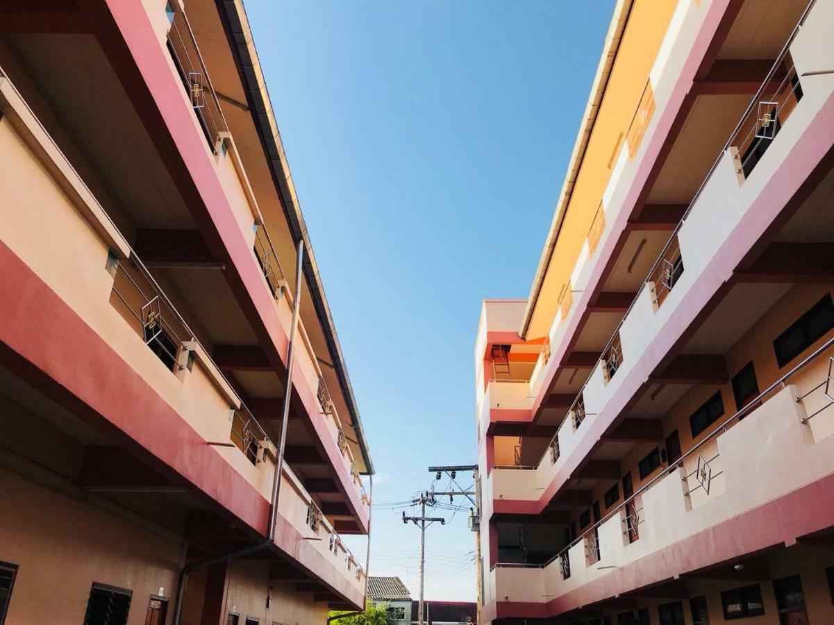 Ferienwohnung Anchisa Mansion Phayao Exterior foto